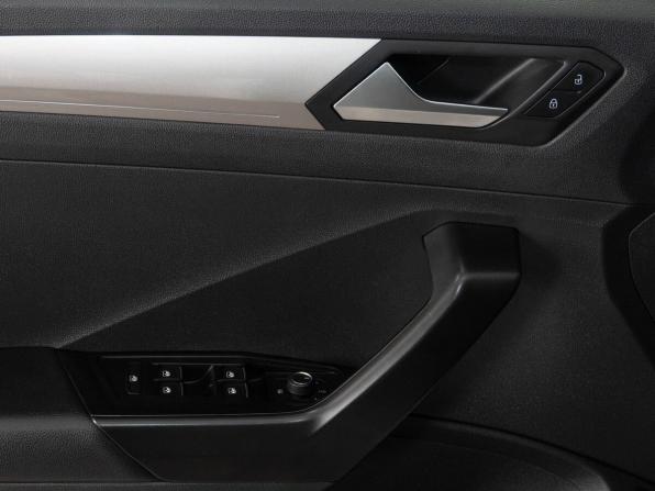 Volkswagen T-Roc I (China Market) с пробегом 2020 года, цена 2 605 000 рублей, 39837 км, внедорожник, Автокод Объявления