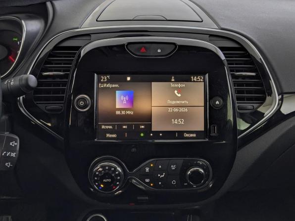 Renault Kaptur I Рестайлинг с пробегом 2021 года, цена 1 600 000 рублей, 92057 км, внедорожник, Автокод Объявления