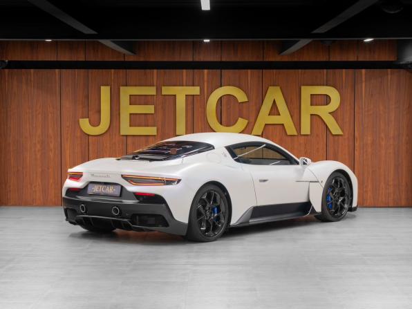 Maserati MC20 с пробегом 2024 года, цена 31 000 000 рублей, 99 км, купе, Автокод Объявления