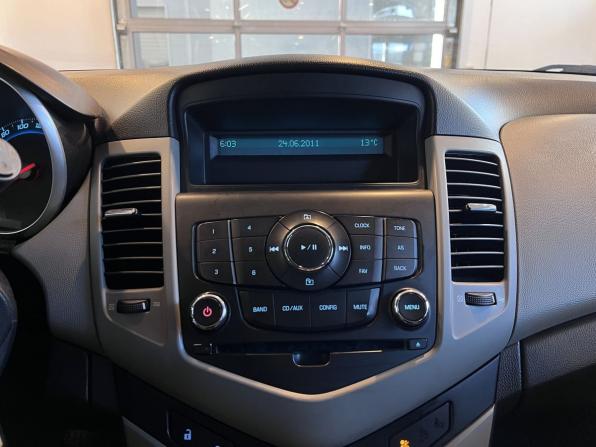Chevrolet Cruze I с пробегом 2012 года, цена 639 000 рублей, 185838 км, хэтчбек, Автокод Объявления