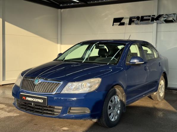 Skoda Octavia II (A5) Рестайлинг с пробегом 2011 года, цена 940 000 рублей, 157217 км, лифтбек, Автокод Объявления