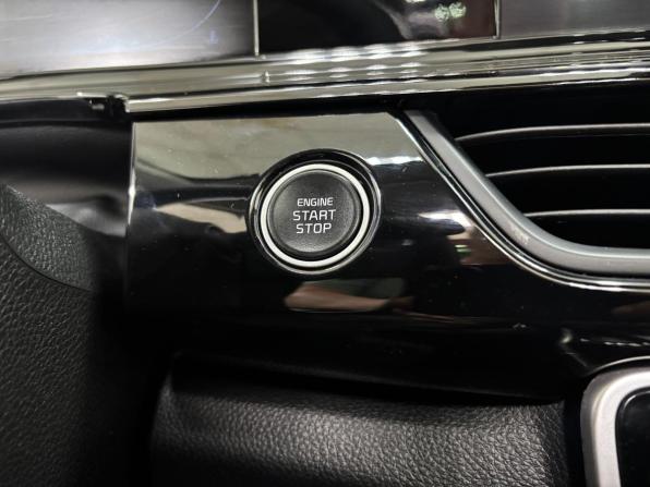 Kia Seltos I Рестайлинг с пробегом 2024 года, цена 2 530 000 рублей, 41360 км, внедорожник, Автокод Объявления