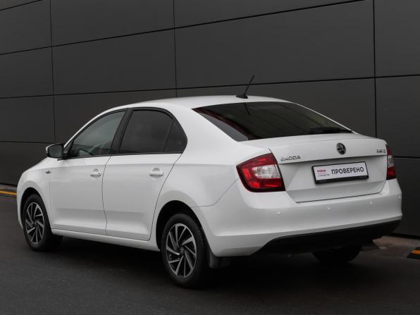 Skoda Rapid I Рестайлинг с пробегом 2019 года, цена 1 598 000 рублей, 82918 км, лифтбек, Автокод Объявления
