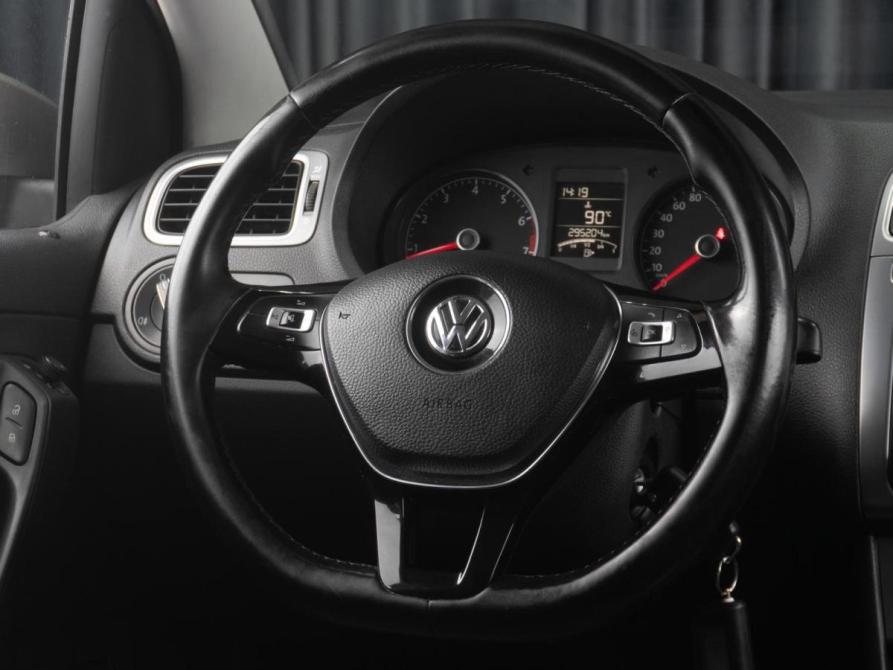 Volkswagen Polo V Рестайлинг Тюмень  - изображение 15