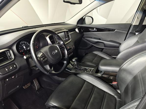 Kia Sorento III Prime Рестайлинг с пробегом 2018 года, цена 3 175 000 рублей, 65221 км, внедорожник, Автокод Объявления