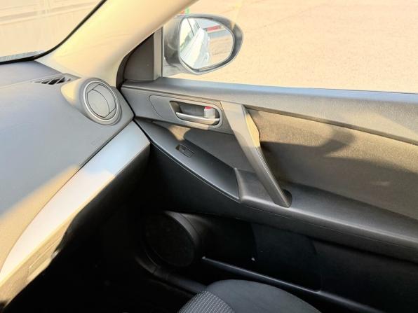 Mazda 3 II (BL) Рестайлинг с пробегом 2012 года, цена 1 130 000 рублей, 90257 км, хэтчбек, Автокод Объявления