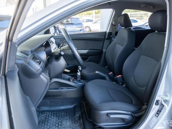 Kia Rio III Рестайлинг с пробегом 2015 года, цена 1 077 000 рублей, 46874 км, седан, Автокод Объявления