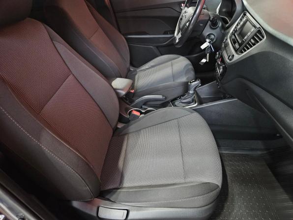 Hyundai Solaris II с пробегом 2018 года, цена 1 199 000 рублей, 162683 км, седан, Автокод Объявления
