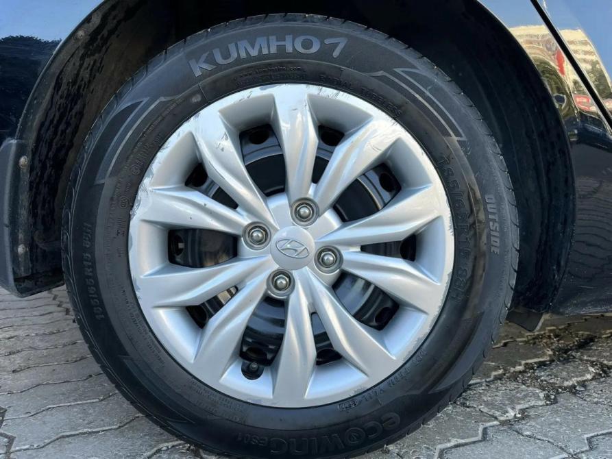 Hyundai Solaris II Набережные Челны  - изображение 4