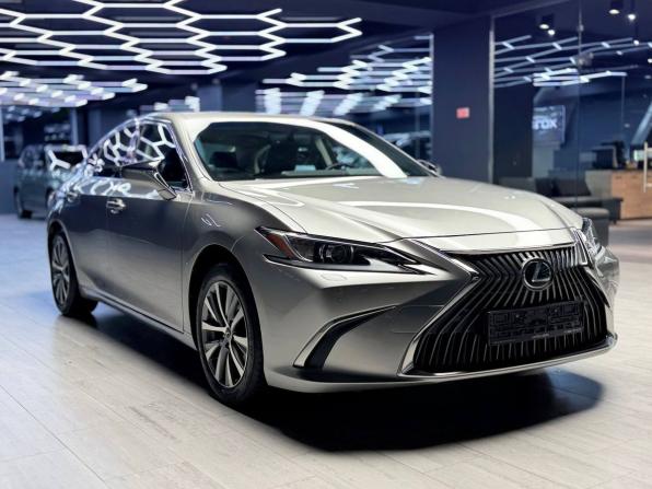 Lexus ES VII с пробегом 2020 года, цена 3 100 000 рублей, 82823 км, седан, Автокод Объявления