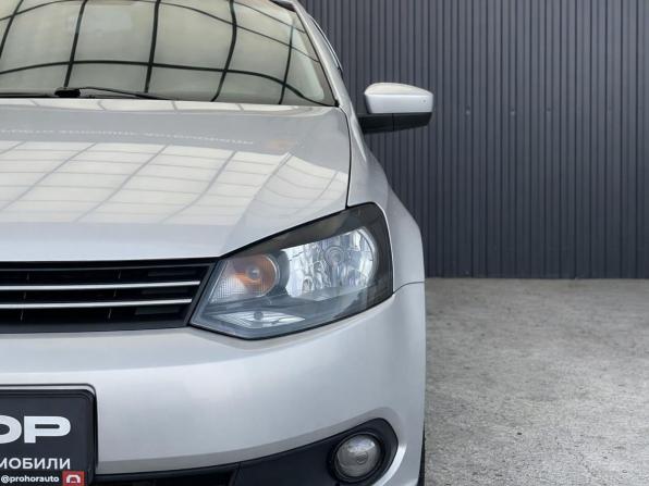 Volkswagen Polo V с пробегом 2013 года, цена 657 000 рублей, 197777 км, седан, Автокод Объявления