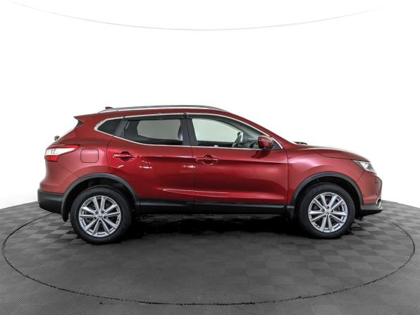 Nissan Qashqai II с пробегом 2017 года, цена 1 835 000 рублей, 76200 км, внедорожник, Автокод Объявления
