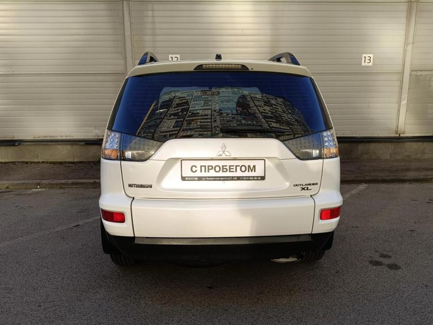 Mitsubishi Outlander II Рестайлинг Санкт-Петербург  - изображение 6