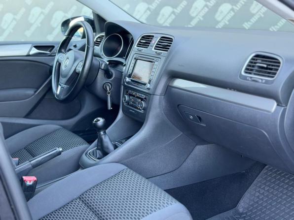 Volkswagen Golf VI с пробегом 2011 года, цена 955 000 рублей, 164350 км, хэтчбек, Автокод Объявления