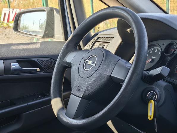 Opel Zafira B с пробегом 2007 года, цена 369 000 рублей, 229013 км, компактвэн, Автокод Объявления
