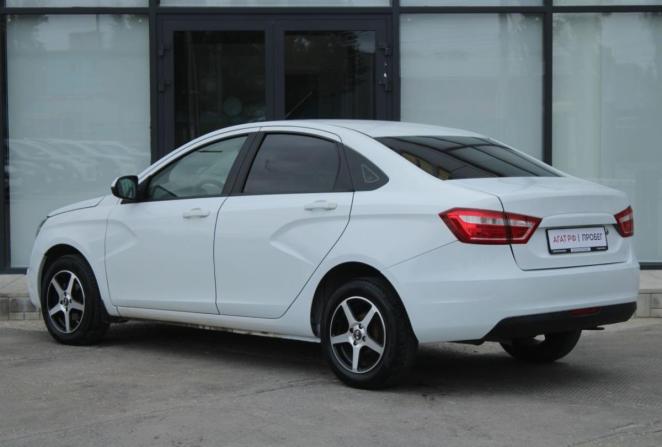 Lada (ВАЗ) Vesta I с пробегом 2017 года, цена 695 000 рублей, 180593 км, седан, Автокод Объявления