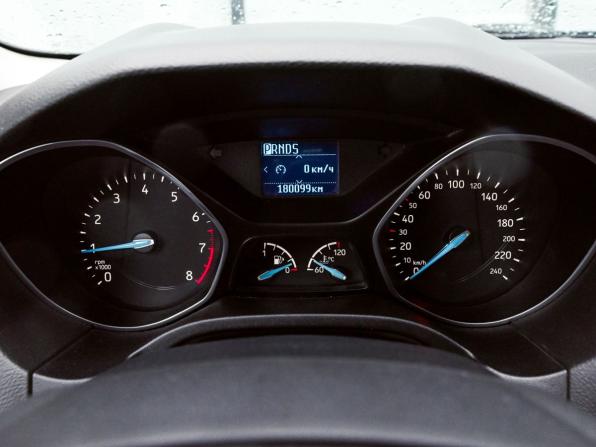 Ford Focus III Рестайлинг с пробегом 2018 года, цена 974 000 рублей, 180100 км, седан, Автокод Объявления