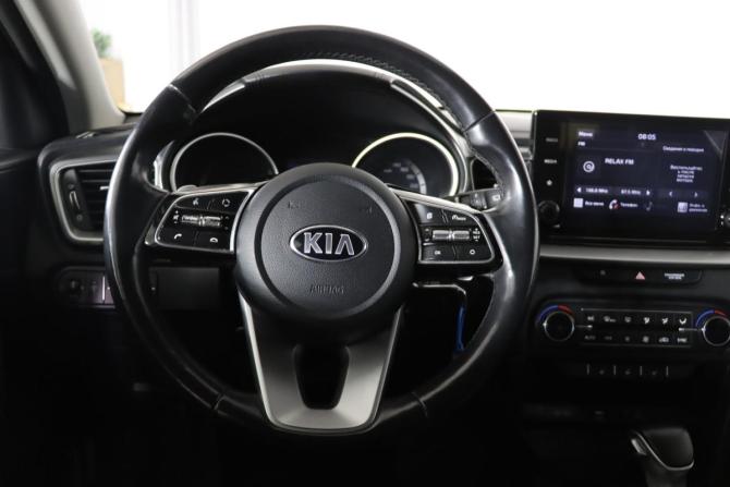 Kia Ceed III Рестайлинг с пробегом 2021 года, цена 2 149 990 рублей, 89761 км, универсал, Автокод Объявления
