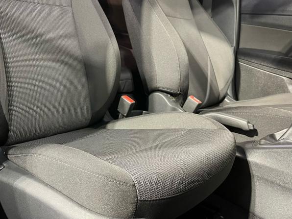Hyundai Solaris II с пробегом 2017 года, цена 1 170 000 рублей, 120485 км, седан, Автокод Объявления