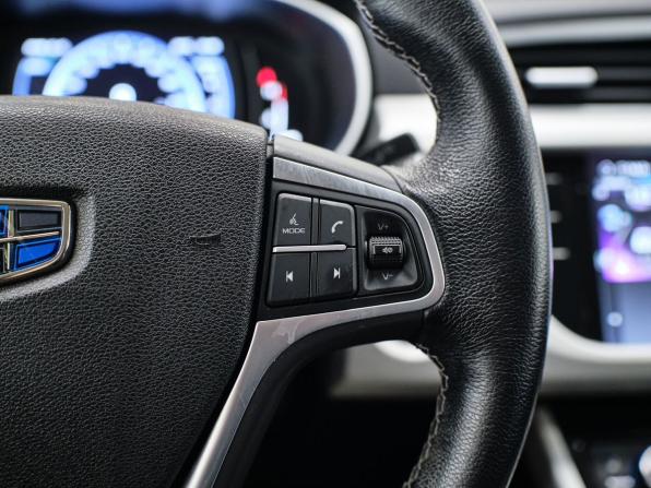 Geely Atlas I с пробегом 2021 года, цена 1 736 000 рублей, 61987 км, внедорожник, Автокод Объявления
