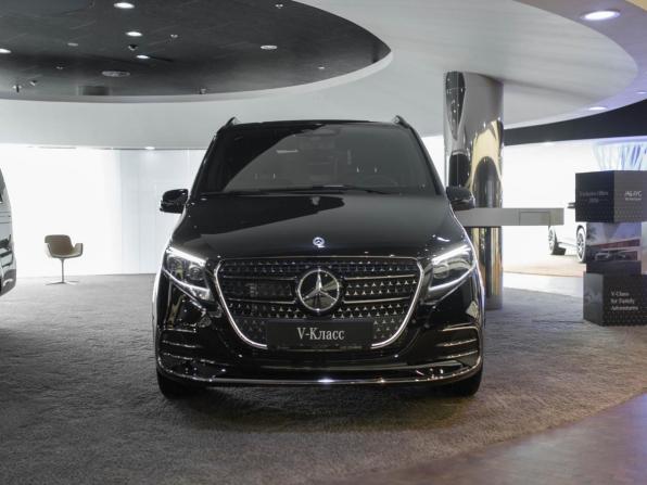 Новый Mercedes-Benz V-Класс III (W447) Рестайлинг 2 2025 года, цена 34 000 000 рублей, минивэн, Автокод Объявления