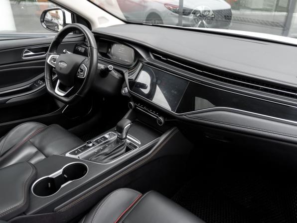 Omoda S5 с пробегом 2024 года, цена 1 257 200 рублей, 85402 км, седан, Автокод Объявления