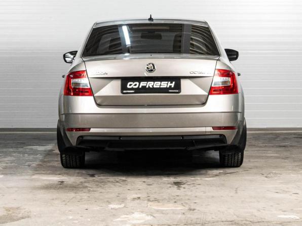 Skoda Octavia III (A7) Рестайлинг с пробегом 2018 года, цена 1 629 000 рублей, 114133 км, лифтбек, Автокод Объявления