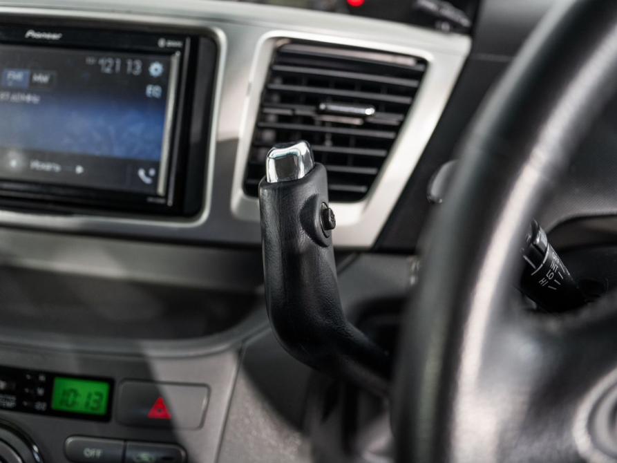 Toyota Voxy I (R60) Иркутск  - изображение 13