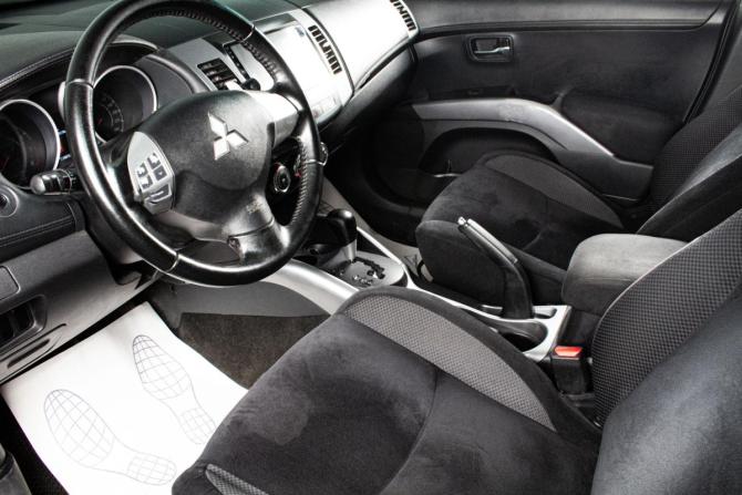 Mitsubishi Outlander III с пробегом 2012 года, цена 1 089 000 рублей, 220000 км, внедорожник, Автокод Объявления