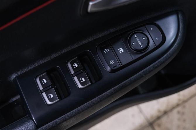 Kia Rio IV с пробегом 2019 года, цена 1 699 000 рублей, 74631 км, седан, Автокод Объявления