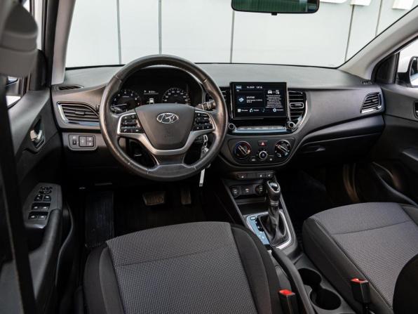 Hyundai Solaris II Рестайлинг с пробегом 2020 года, цена 1 620 000 рублей, 94025 км, седан, Автокод Объявления
