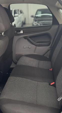 Ford Focus II Рестайлинг с пробегом 2010 года, цена 639 000 рублей, 190000 км, седан, Автокод Объявления
