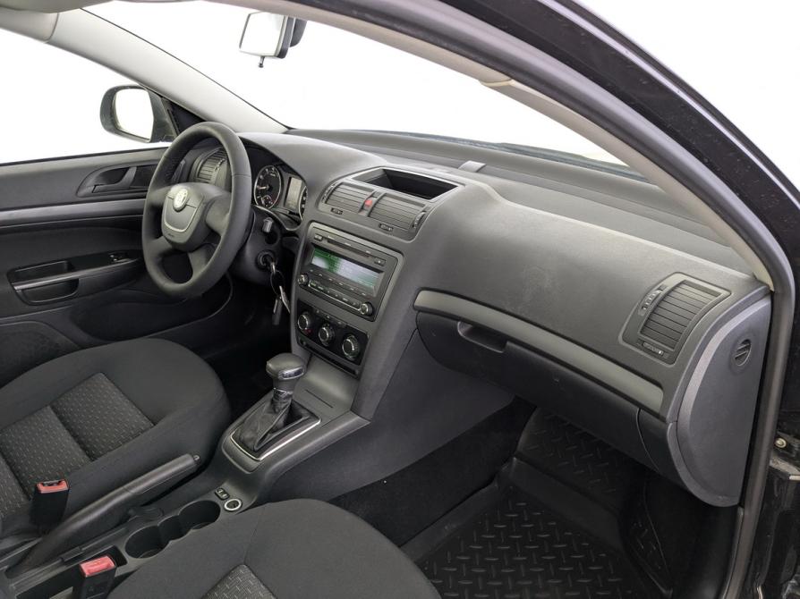 Skoda Octavia II (A5) Рестайлинг Москва  - изображение 11