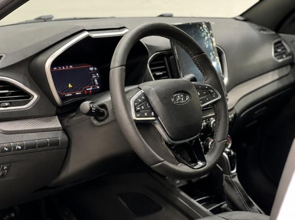Lada (ВАЗ) Vesta I Рестайлинг (NG) с пробегом 2024 года, цена 1 600 000 рублей, 19000 км, универсал, Автокод Объявления