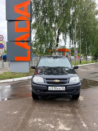 Chevrolet Niva I Рестайлинг с пробегом 2016 года, цена 630 000 рублей, 79000 км, внедорожник, Автокод Объявления