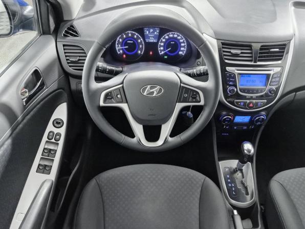 Hyundai Solaris I с пробегом 2012 года, цена 799 000 рублей, 144514 км, хэтчбек, Автокод Объявления