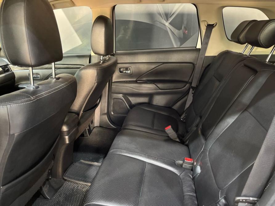 Mitsubishi Outlander III Рестайлинг 2 Пермь  - изображение 10