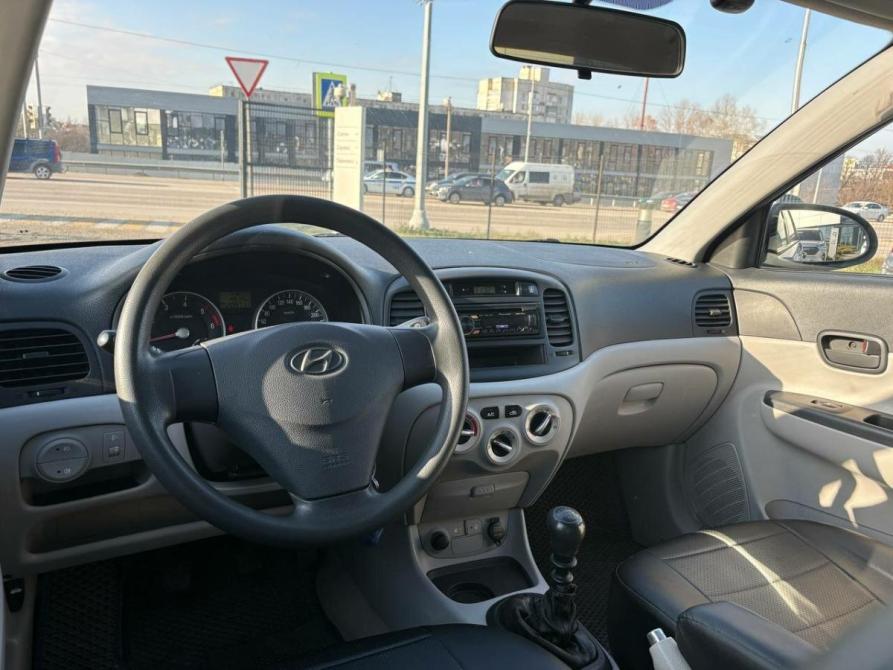 Hyundai Accent III Крым  - изображение 11