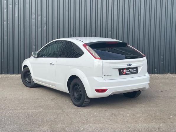 Ford Focus II Рестайлинг с пробегом 2011 года, цена 425 000 рублей, 218778 км, хэтчбек, Автокод Объявления