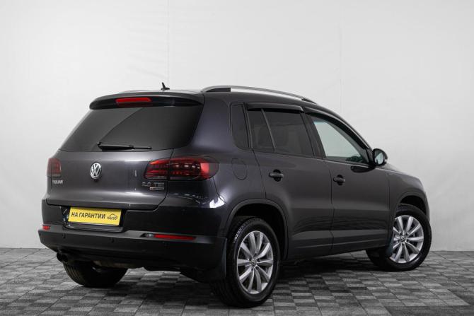 Volkswagen Tiguan I Рестайлинг с пробегом 2016 года, цена 1 699 000 рублей, 157000 км, внедорожник, Автокод Объявления