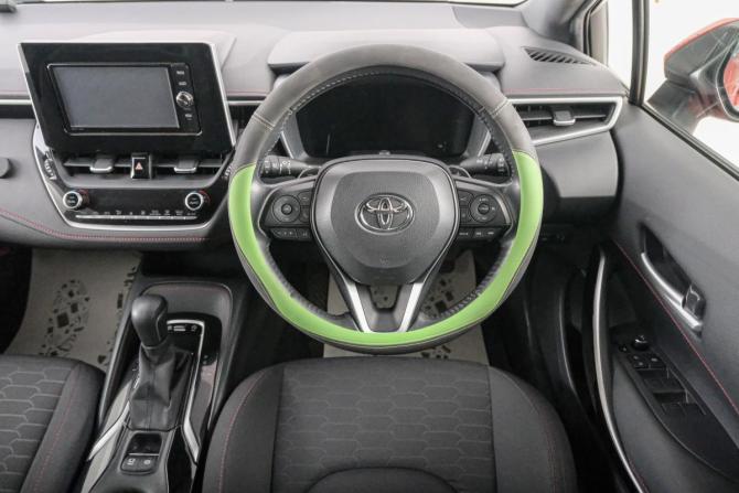 Toyota Corolla XII (E210) с пробегом 2018 года, цена 1 529 000 рублей, 104300 км, хэтчбек, Автокод Объявления
