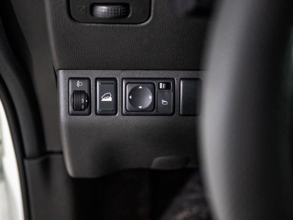 Nissan Pathfinder III с пробегом 2010 года, цена 1 250 000 рублей, 223592 км, внедорожник, Автокод Объявления