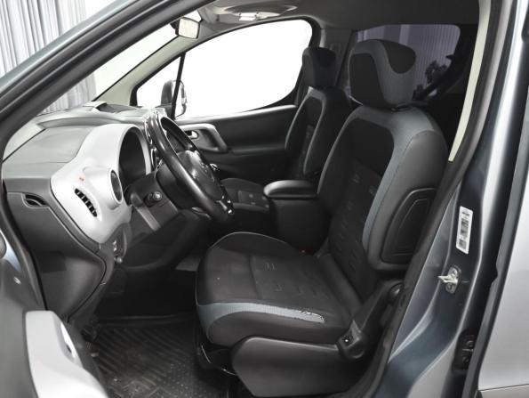 Citroen Berlingo II с пробегом 2011 года, цена 709 000 рублей, 278754 км, компактвэн, Автокод Объявления