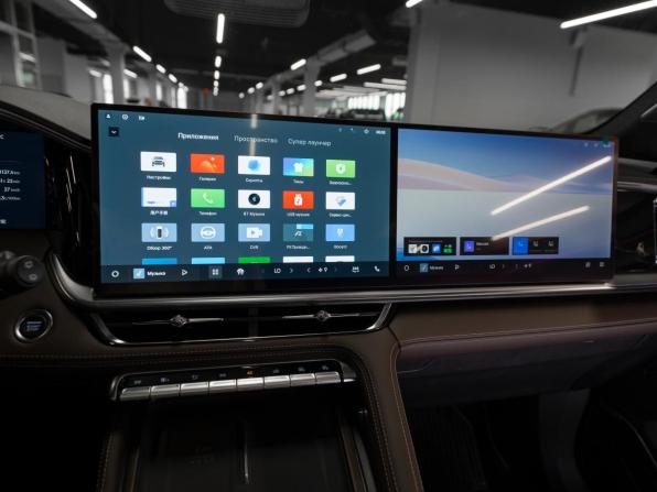 Geely Monjaro I Рестайлинг 2 с пробегом 2025 года, цена 4 000 000 рублей, 1000 км, внедорожник, Автокод Объявления