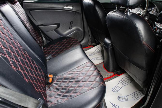 Hyundai Solaris I с пробегом 2012 года, цена 559 000 рублей, 209100 км, хэтчбек, Автокод Объявления