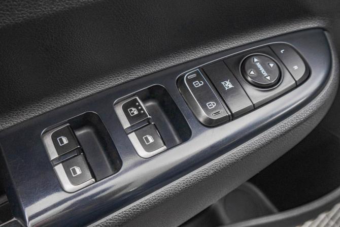 Kia Rio IV Рестайлинг с пробегом 2020 года, цена 1 149 000 рублей, 197000 км, хэтчбек, Автокод Объявления