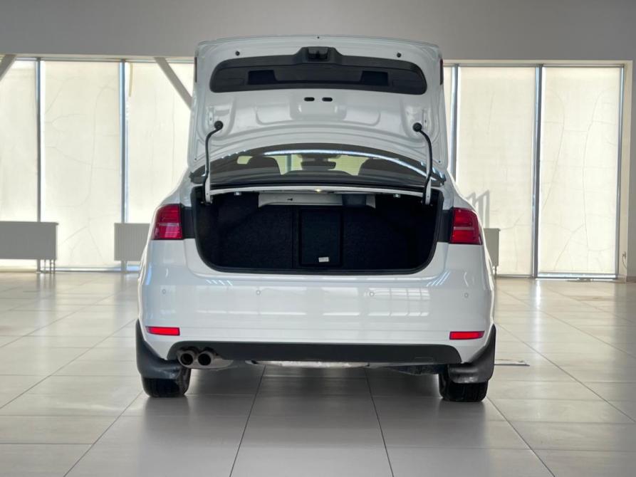 Volkswagen Jetta VI Рестайлинг Волгоград  - изображение 13