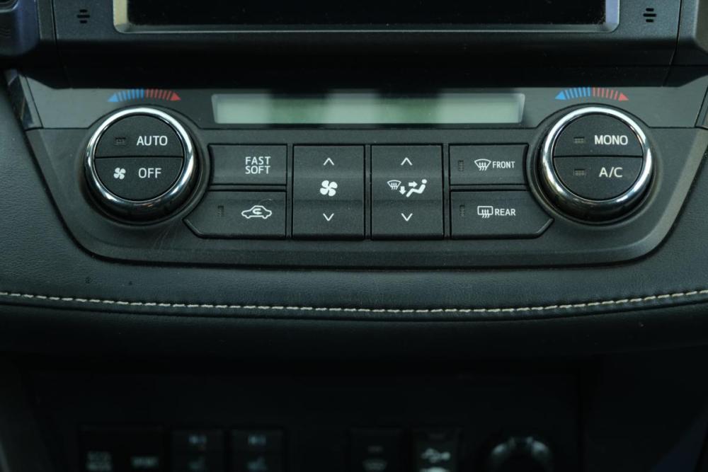 Toyota RAV4 IV (XA40) Рестайлинг Омск  - изображение 13
