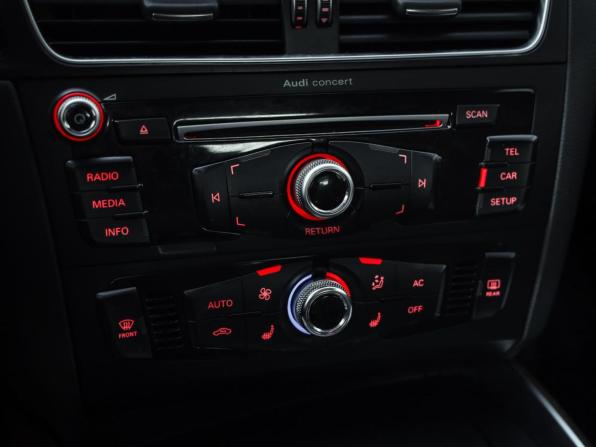 Audi Q5 I (8R) Рестайлинг с пробегом 2013 года, цена 2 319 000 рублей, 79487 км, внедорожник, Автокод Объявления
