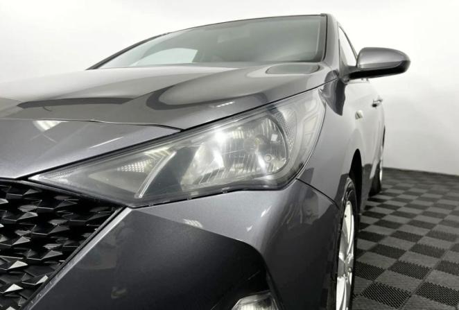 Hyundai Solaris II Рестайлинг с пробегом 2021 года, цена 1 000 000 рублей, 255535 км, седан, Автокод Объявления